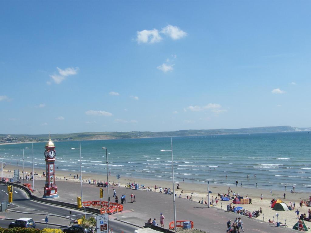 Weymouth Beach B&B - Adult Only חדר תמונה